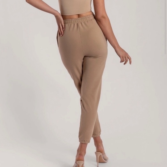 Meshki Sylvia Loopback Joggers Tan Cream Almond - Picture 2 of 3
